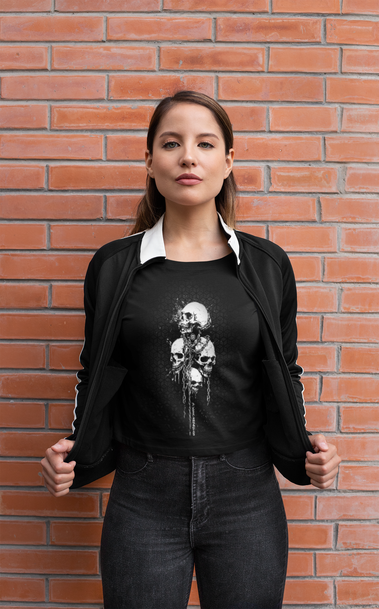 SONIC SKULLS WOMEN'S BOX/CROP TEE